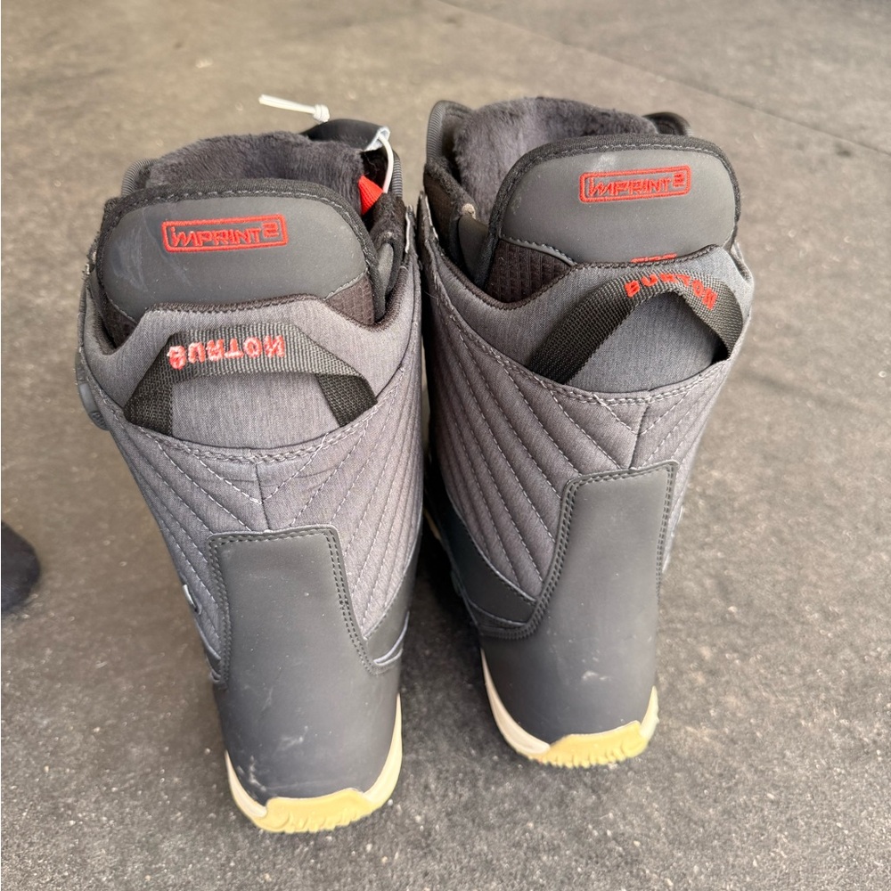 Burton Black Snowboard Boots with Red Accents - Picture 4 of 4